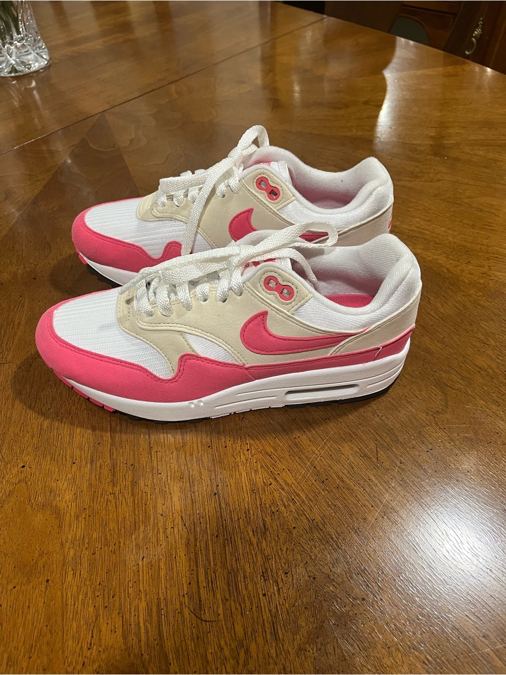 Nike White and Pink Low-Top Athletic Sneakers - Picture 5 of 5
